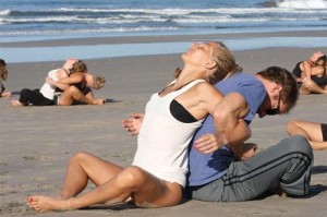 people-practicing-yoga
